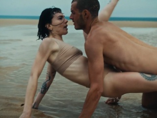 clara de lluvia - corps et mes (2022)